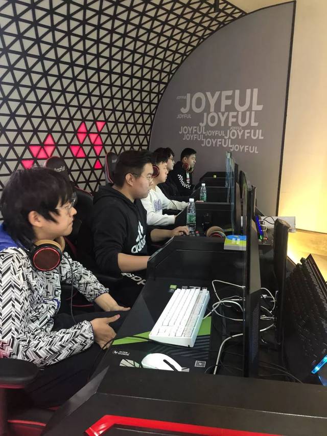 中国足协与高校合作，推动校园足球课程建设