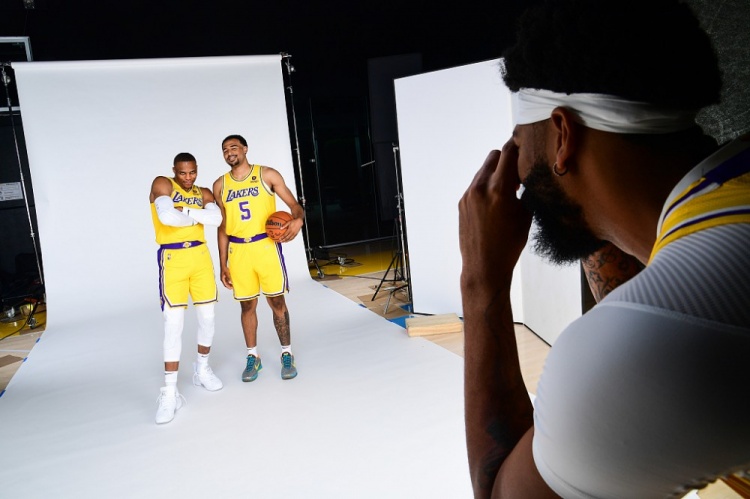 手臂扫到面 手臂扫到面