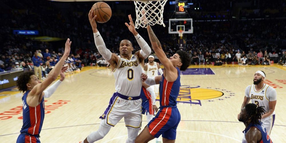 尤文则在攻 尤文则在攻