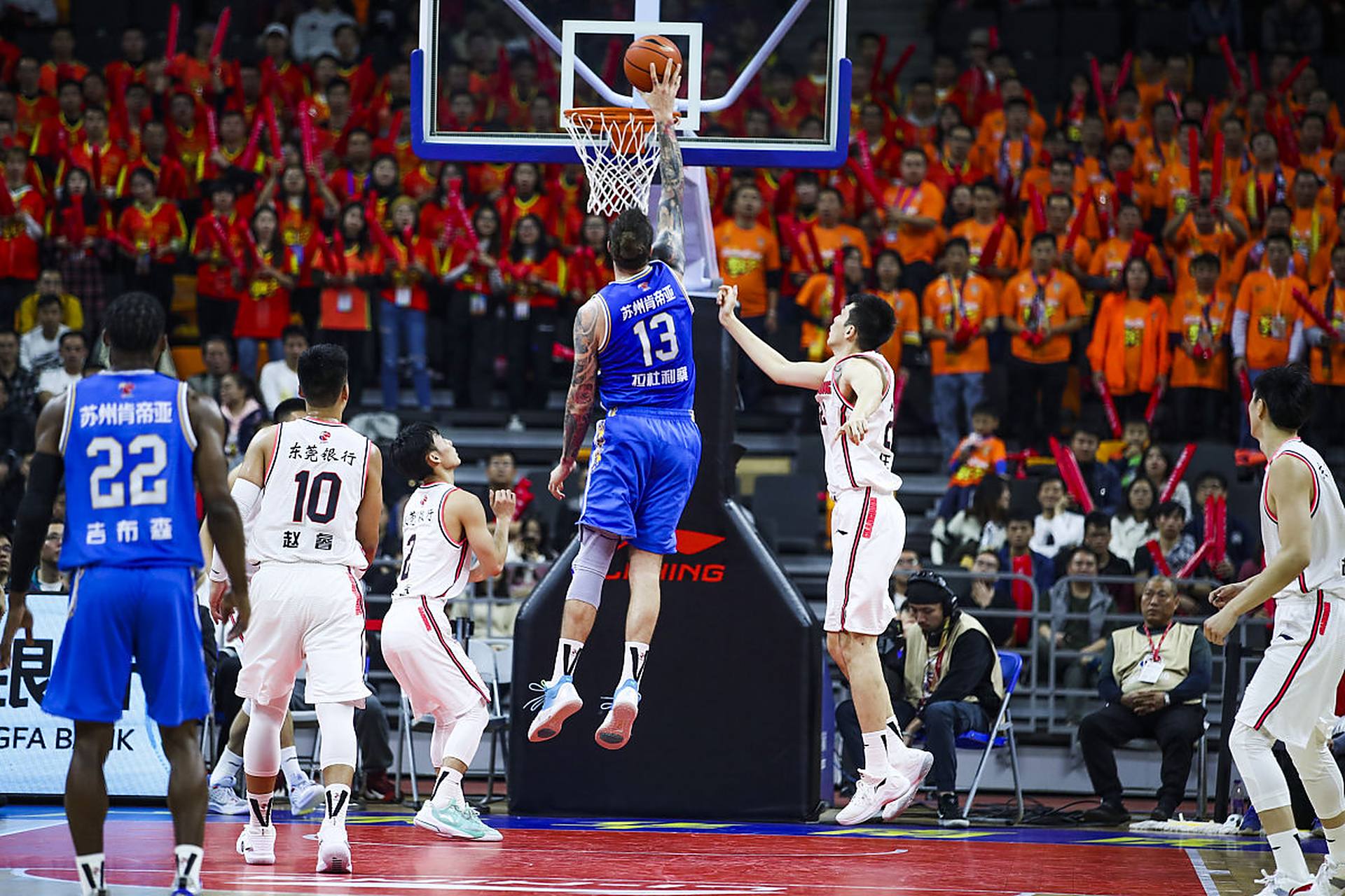 而深圳需要 而深圳需要